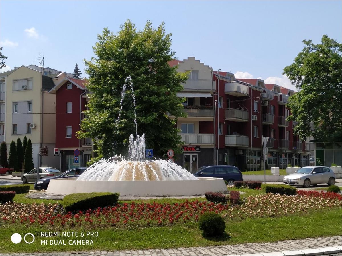 Apartman Zenit Vrnjacka Banja Exterior photo